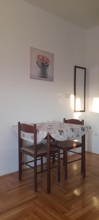 Apartment Luka Podgorica Bagian luar foto
