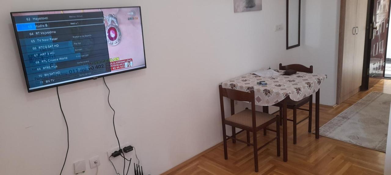 Apartment Luka Podgorica Bagian luar foto